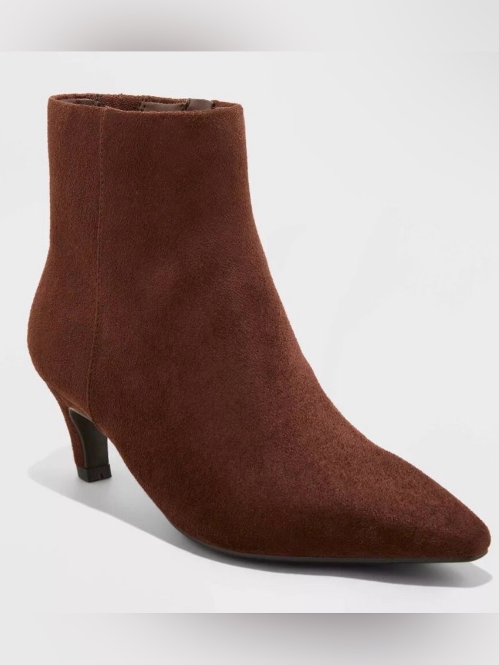 Universal Thread Women's Taylor Kitten Heel Ankle Boots wit Memory Foam Insole 7